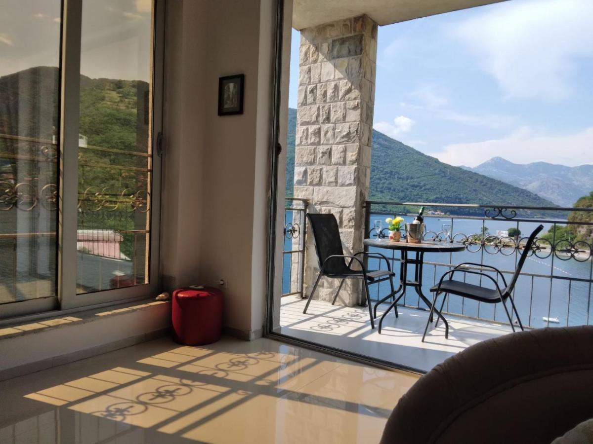 Apartment Galina Tivat Exterior foto