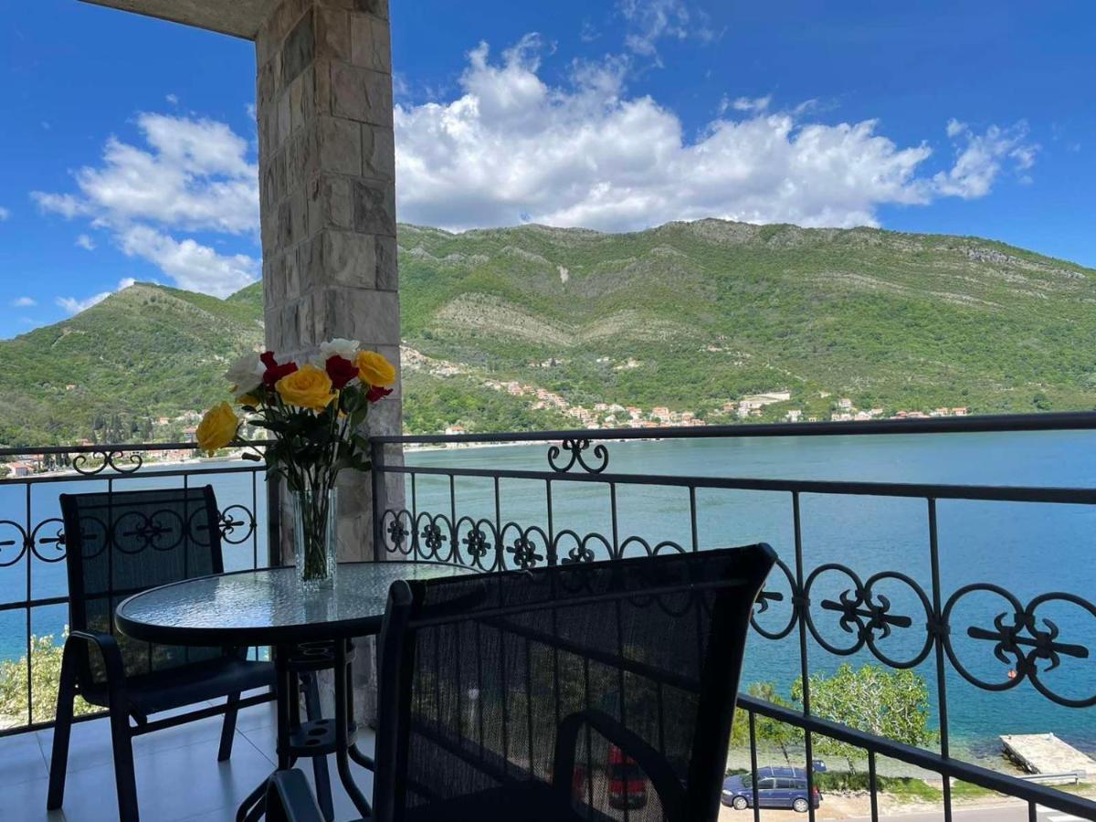 Apartment Galina Tivat Exterior foto